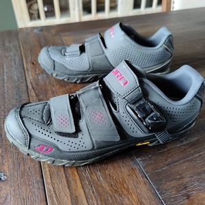 EUC Women's Giro Cycling Shoes